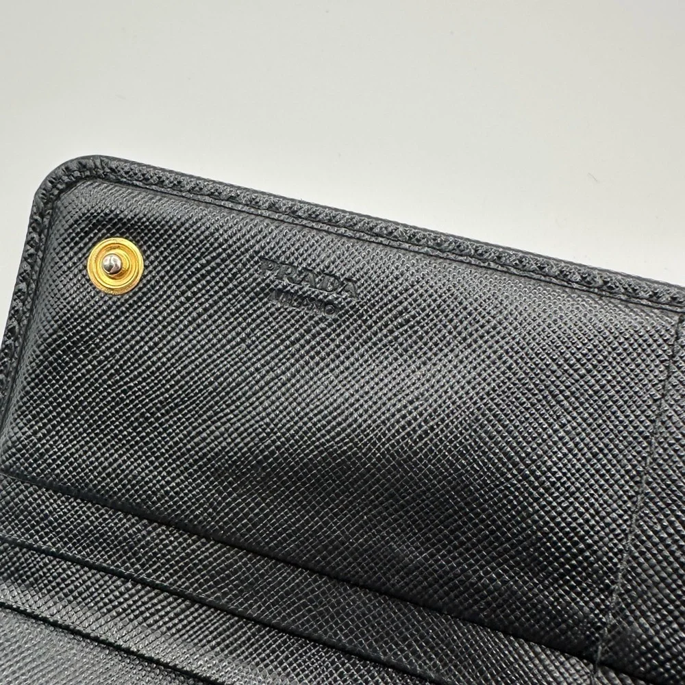 Prada Wallet - Picture 7 of 11